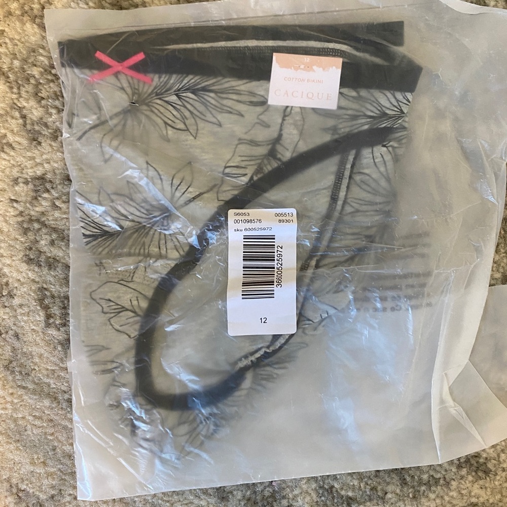 NWT - Lane Bryant/Cacique Sz 12 bikini panty